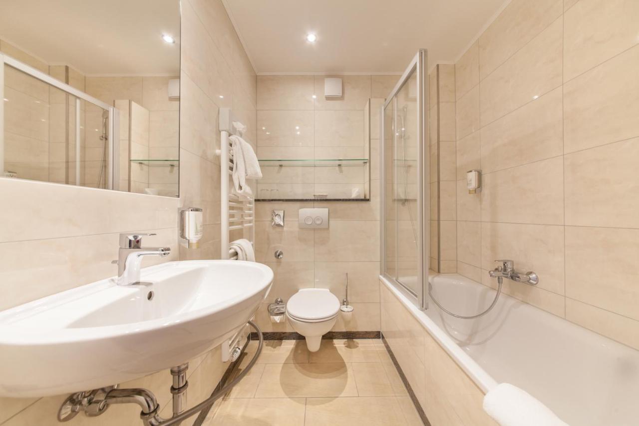 Hotel Flora Duesseldorf מראה חיצוני תמונה