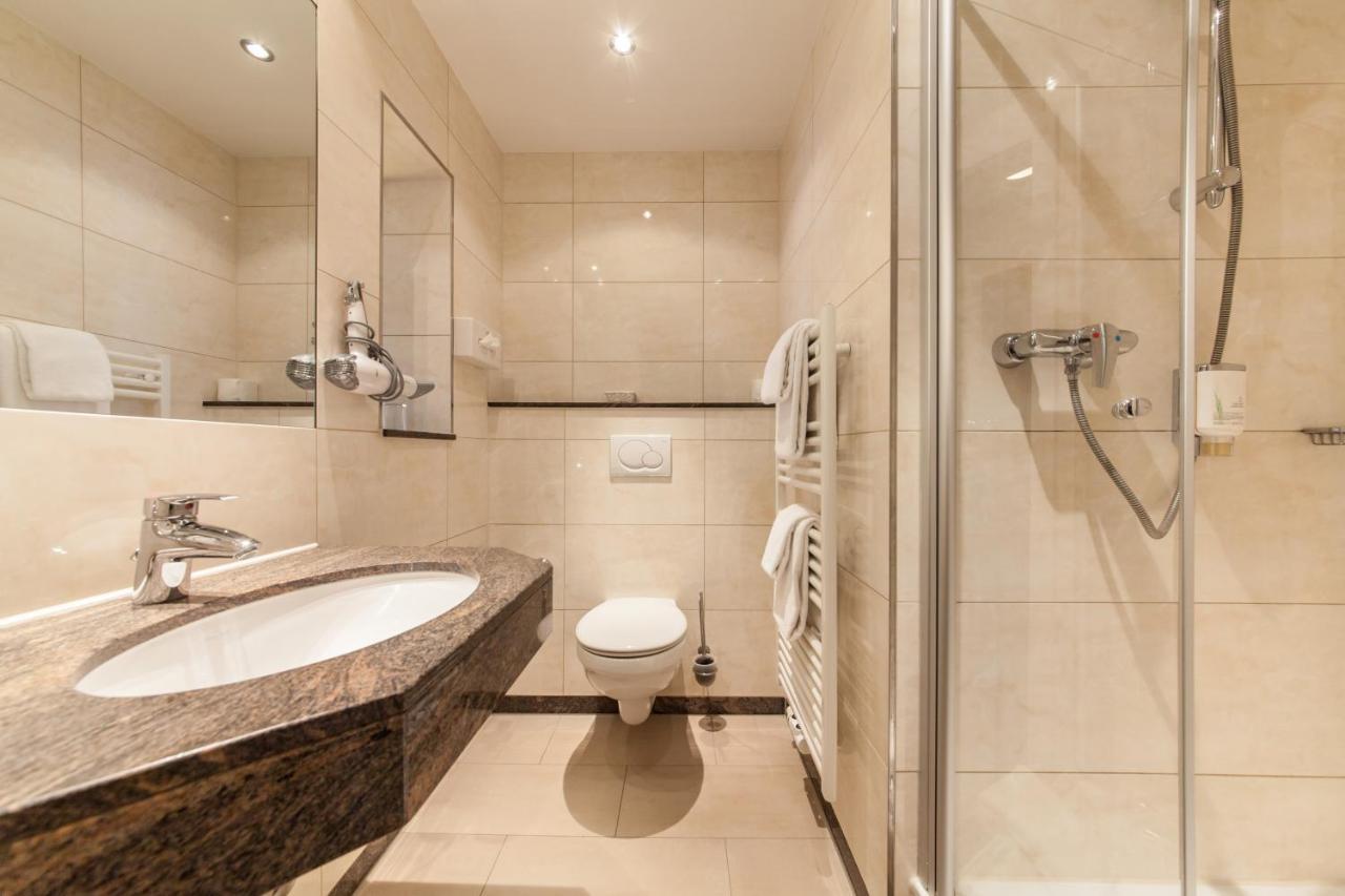 Hotel Flora Duesseldorf מראה חיצוני תמונה
