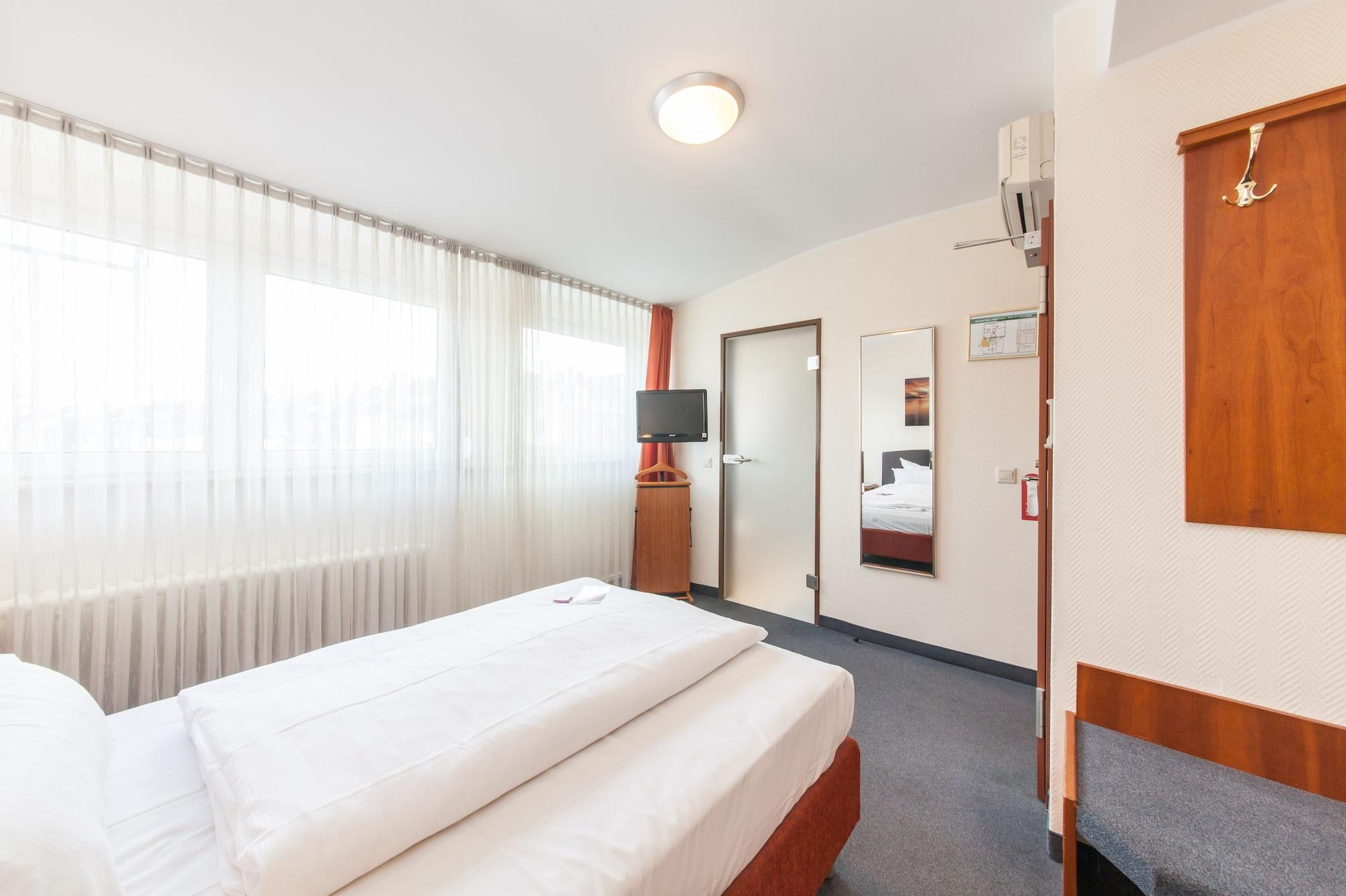 Hotel Flora Duesseldorf מראה חיצוני תמונה