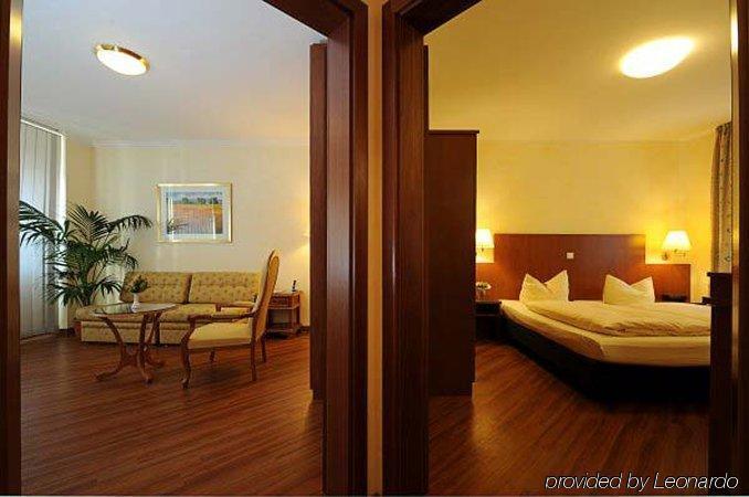 Hotel Flora Duesseldorf חדר תמונה