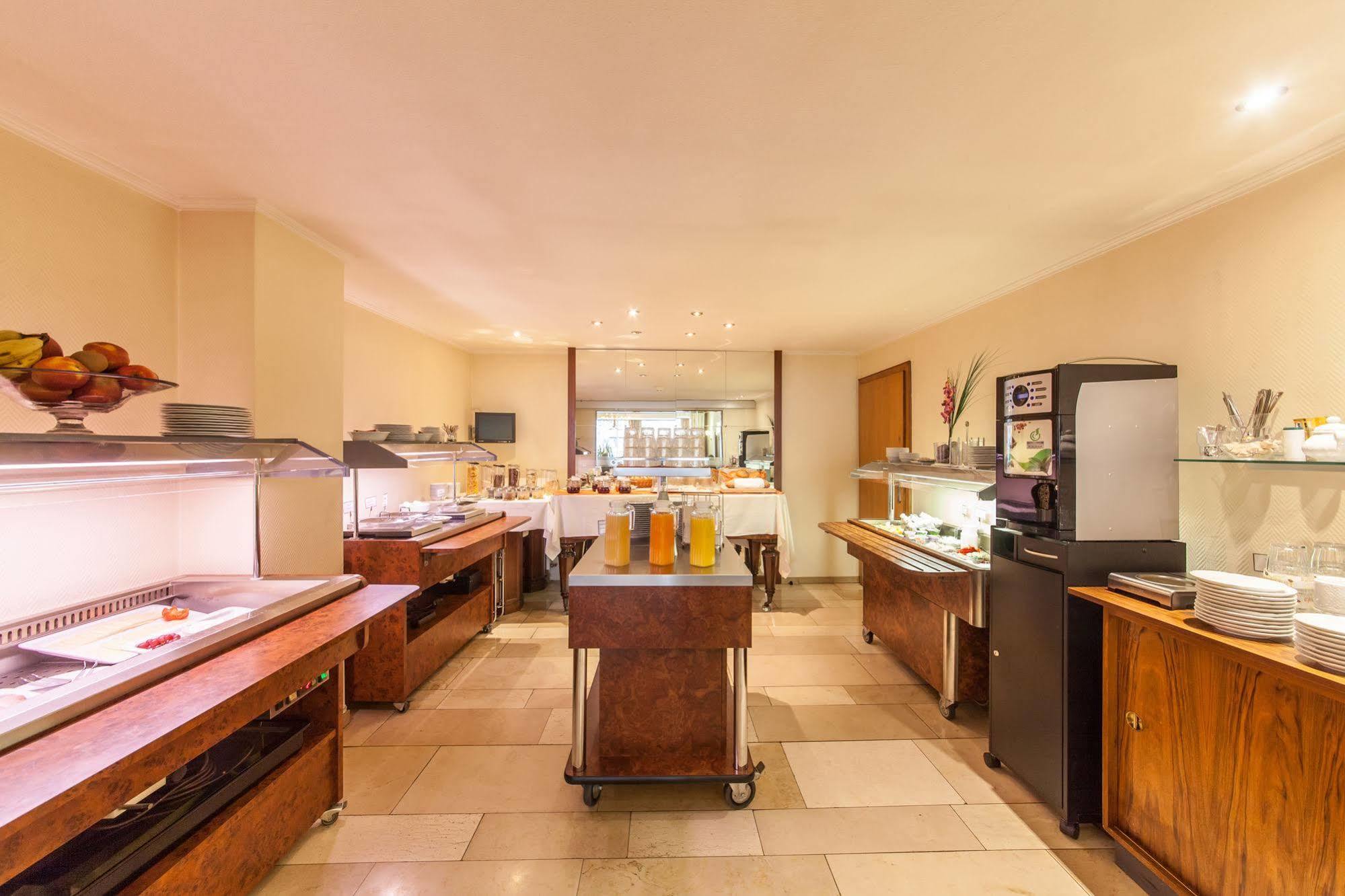 Hotel Flora Duesseldorf מראה חיצוני תמונה