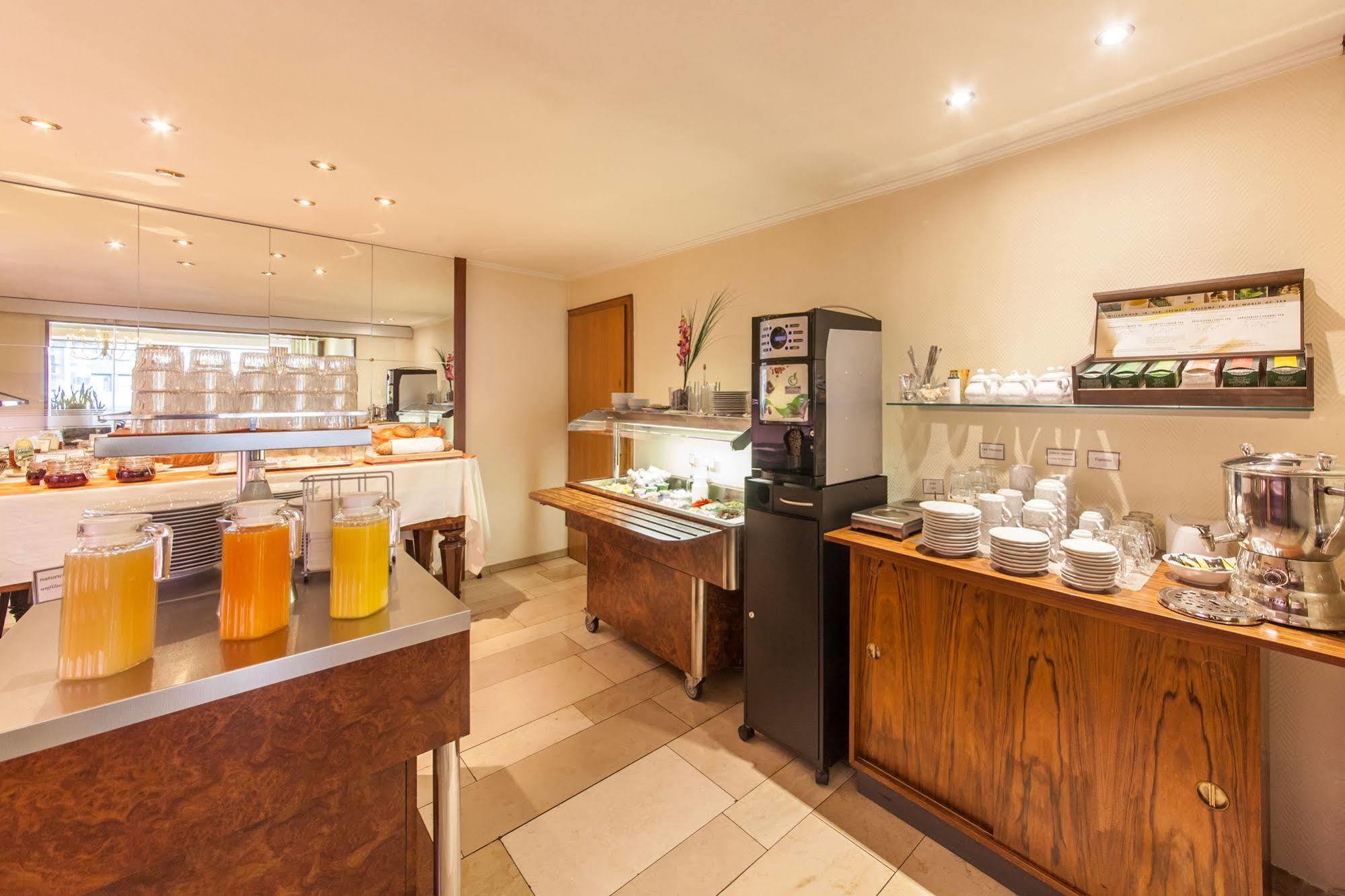 Hotel Flora Duesseldorf מראה חיצוני תמונה
