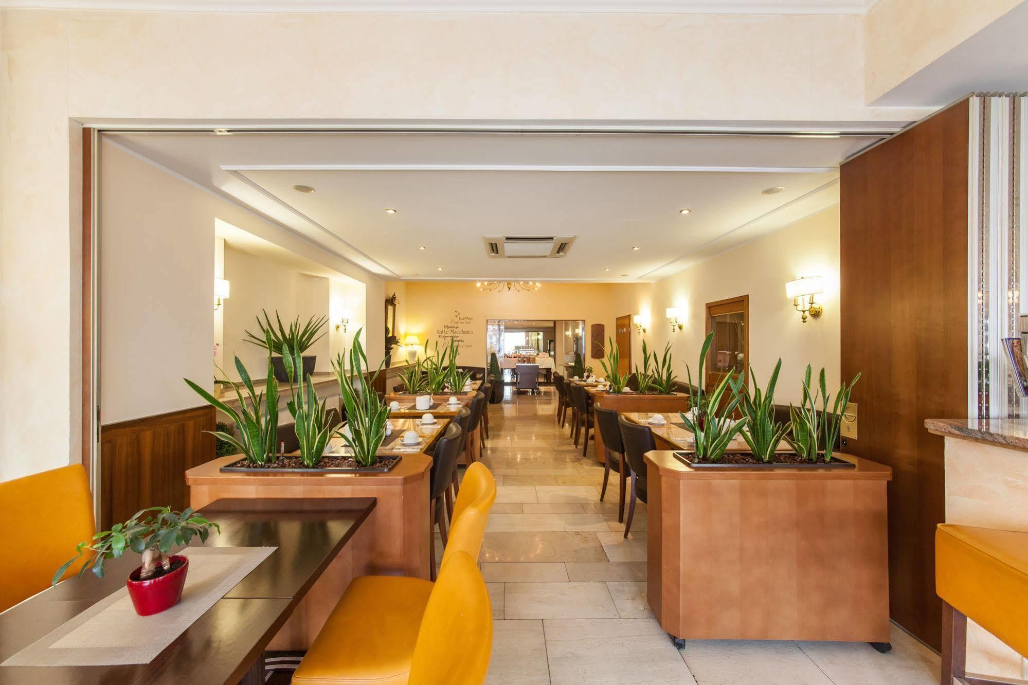 Hotel Flora Duesseldorf מראה חיצוני תמונה
